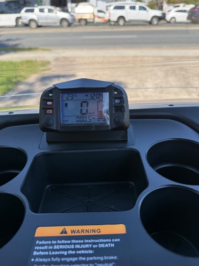 Picture of MARSHELL 2 Seater Fleet Golf Cart, Marxon 51.2V 80AH Lithium Battery, 5KW AC Motor, 450A Controller, 20A On Board Smart Charger, 18*8.5-8 Steel Rim, Rear Mechanical Drum Brake with EMB Park Brake, 4" LCD Gauge, USB + USB 'C' Port, 2x Sand Bottles, Club & Ball Washer, Cooler & Golf Bag Cover.